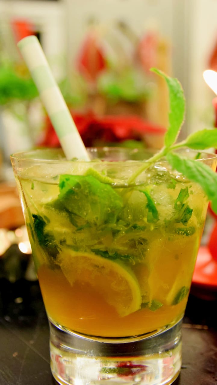 alcohol,beverage,cocktail,mojito,herbs,mint,soda,fruit,dynamite,lemonade